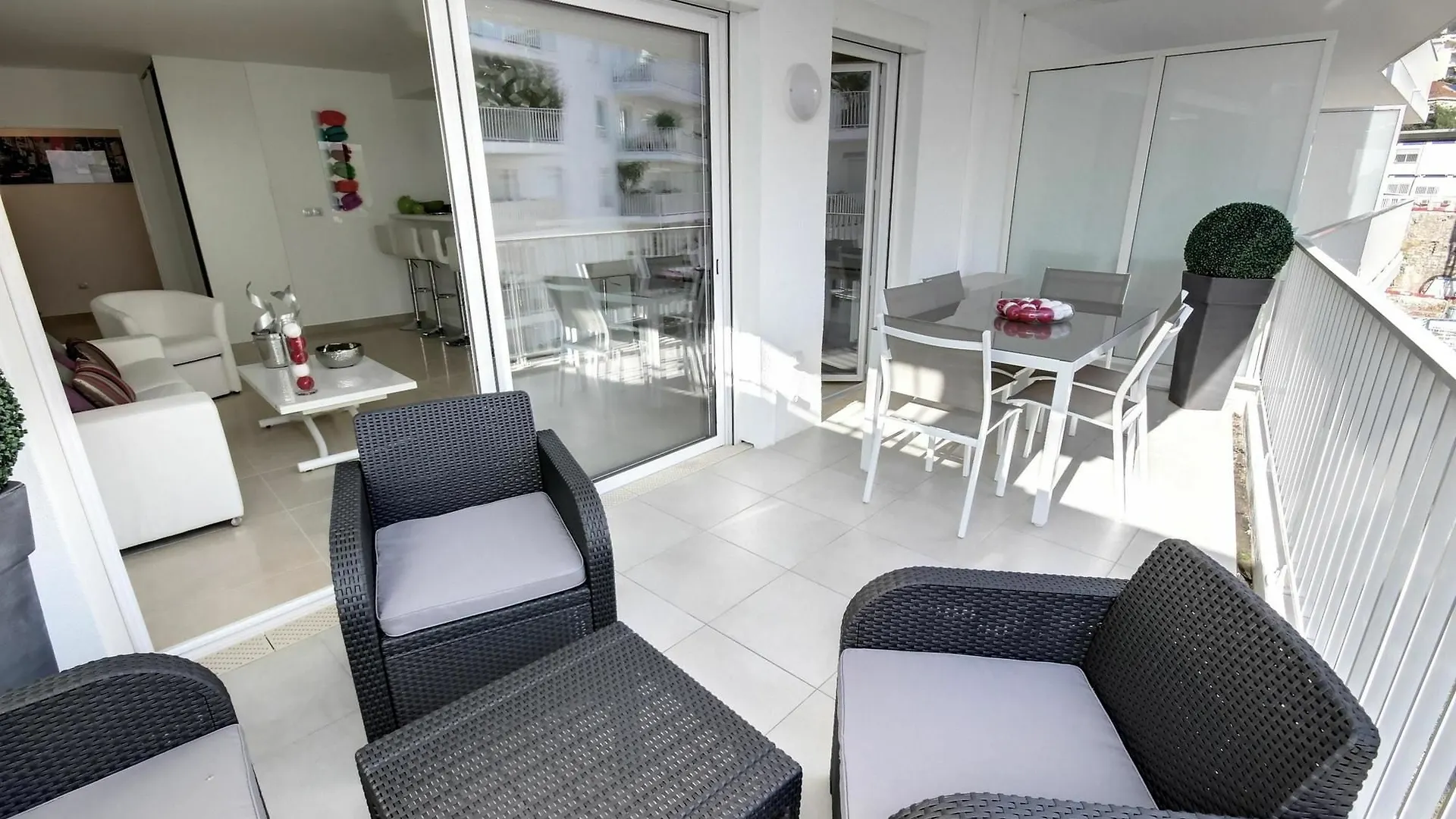 Apartment With 2 Bedrooms In Cannes, With Wonderful City View, Furnish