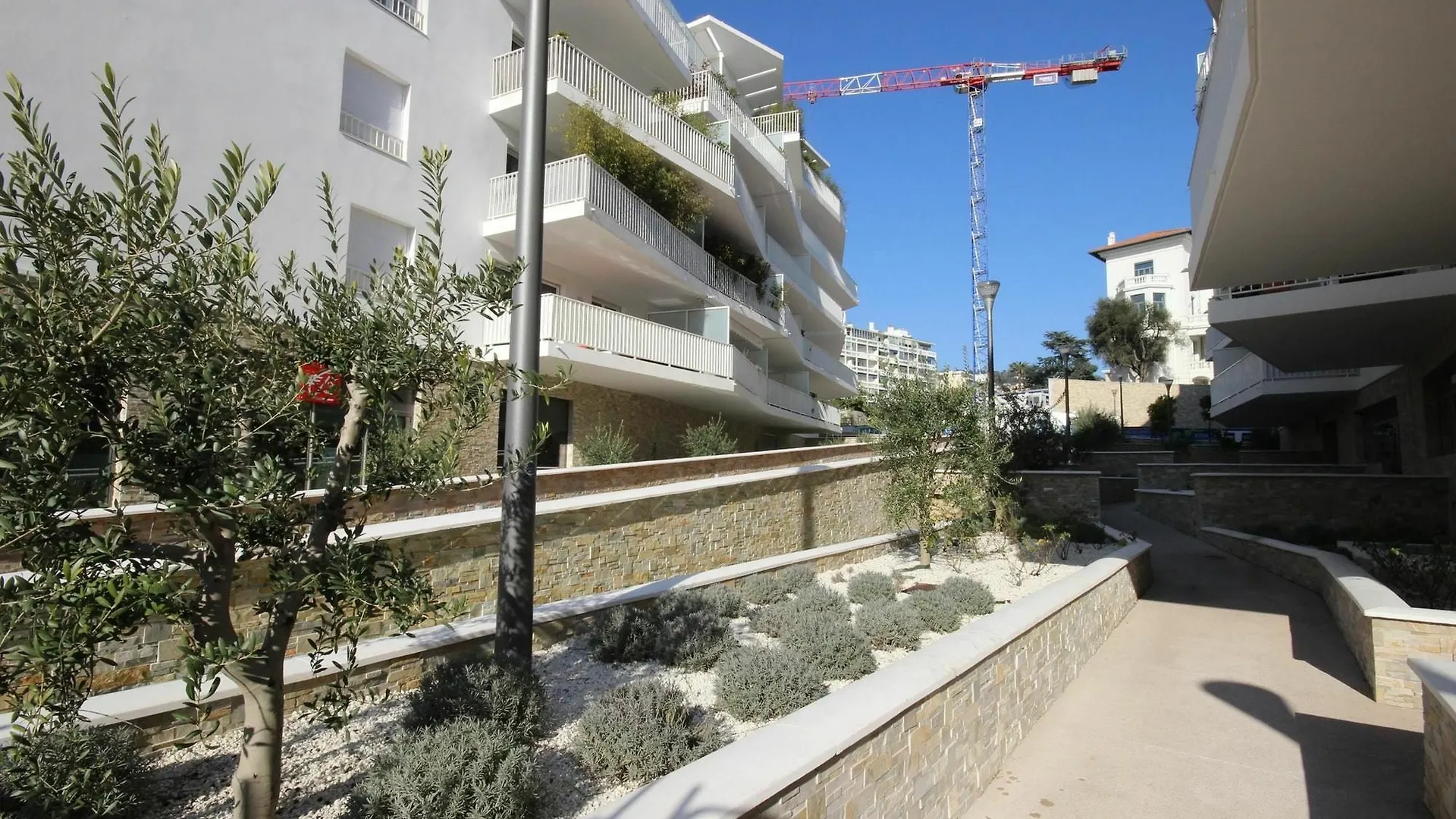 Apartment With 2 Bedrooms In Cannes, With Wonderful City View, Furnish