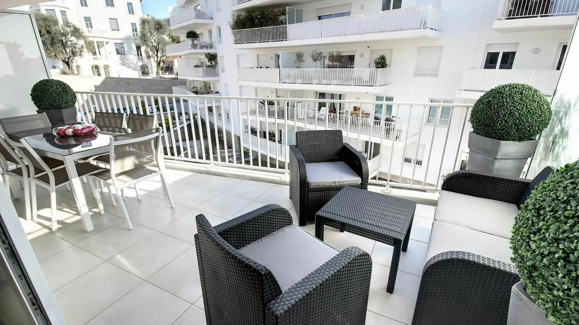 Apartment With 2 Bedrooms In Cannes, With Wonderful City View, Furnish